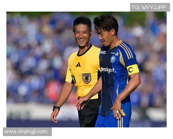 日本足球明星因伤缺阵最新消息引发球迷关注与担忧
